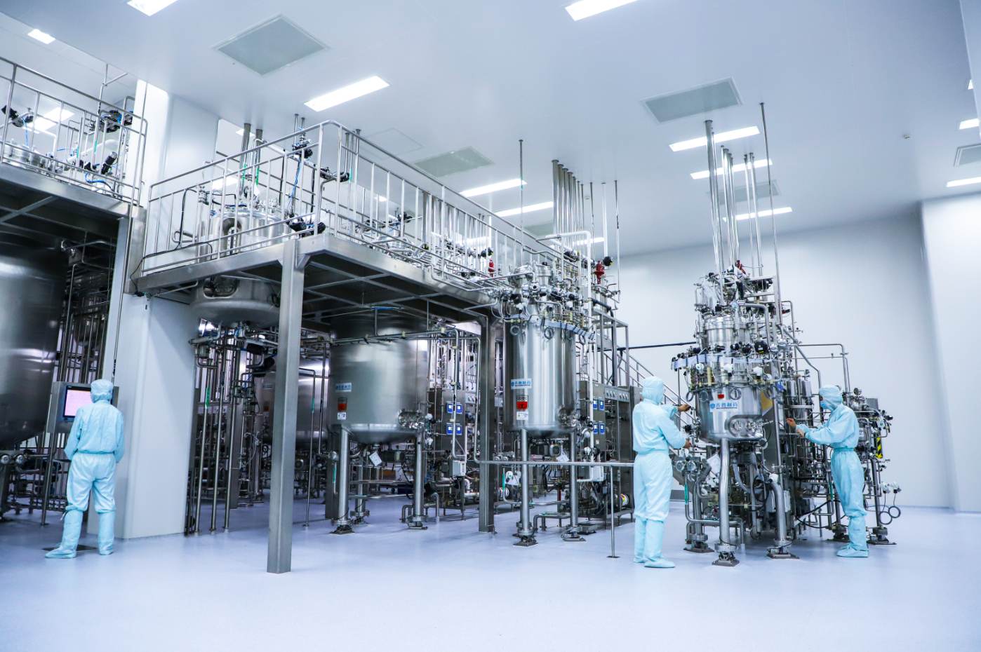 Single-use and Stainless-steel Hybrid Biomanufacturing Facility Design